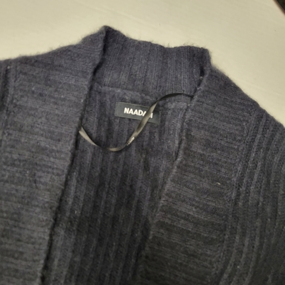 Naadam 'Luxe' Navy Merino Cashmere Balloon Sleeve Cardigan Size XXS - Picture 3 of 7